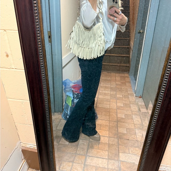 Yves Saint Laurent Sued WHITE FRINGE shoulder bag! - Picture 3 of 14